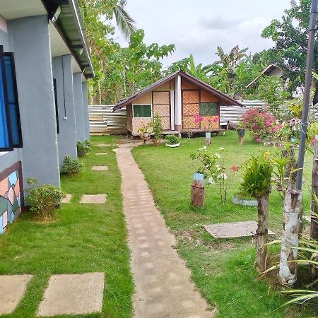 Junjals Backpackers Chalet Bohol Εξωτερικό φωτογραφία