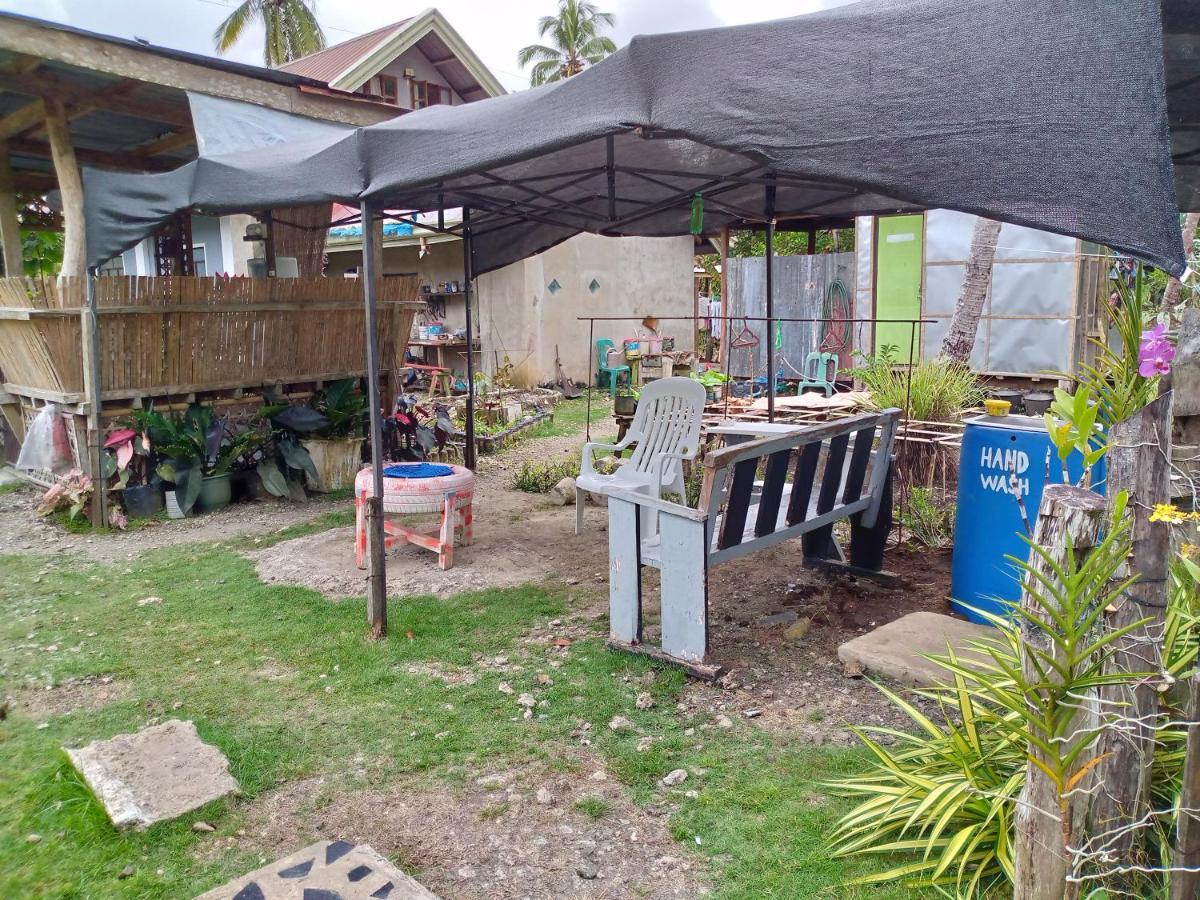 Junjals Backpackers Chalet Bohol Εξωτερικό φωτογραφία